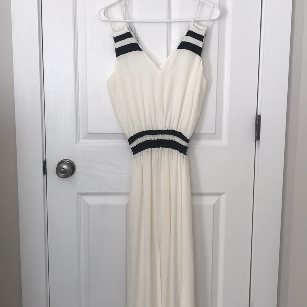 NWT Parker double-v cream and black dress